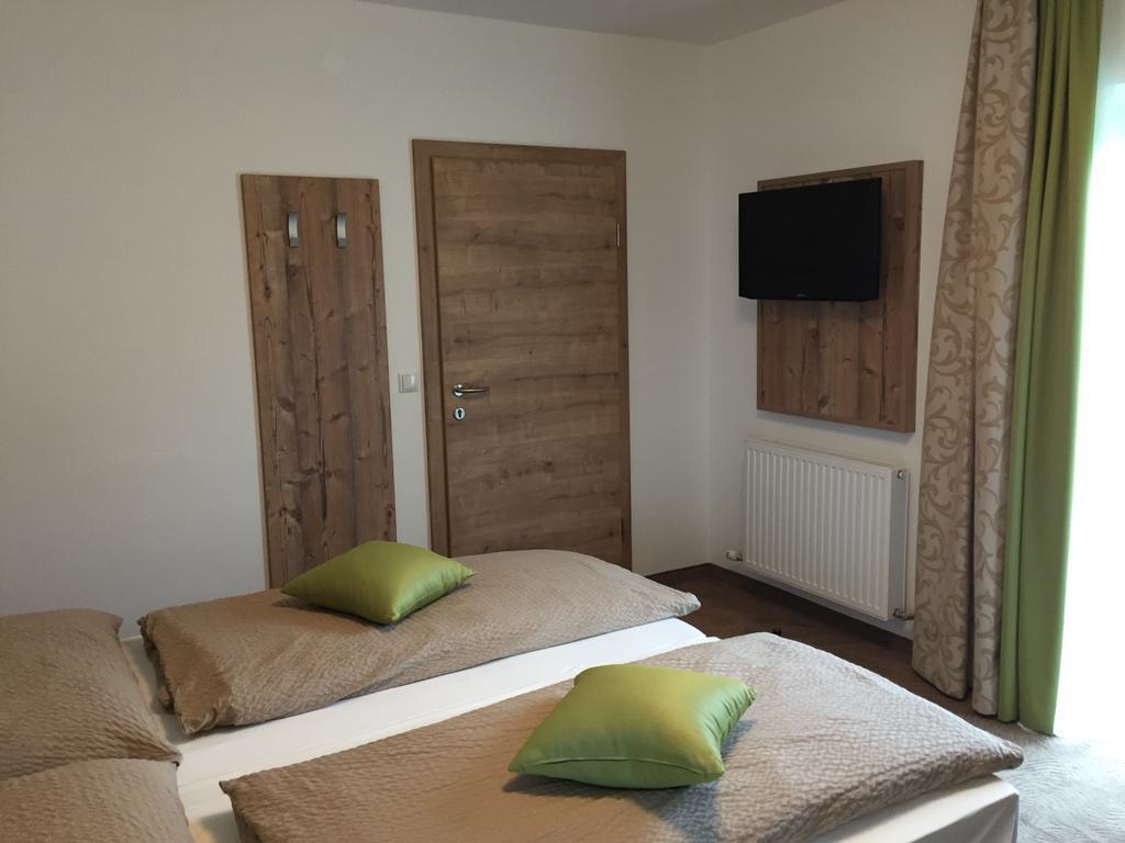 Pension David Puch bei Hallein Luaran gambar